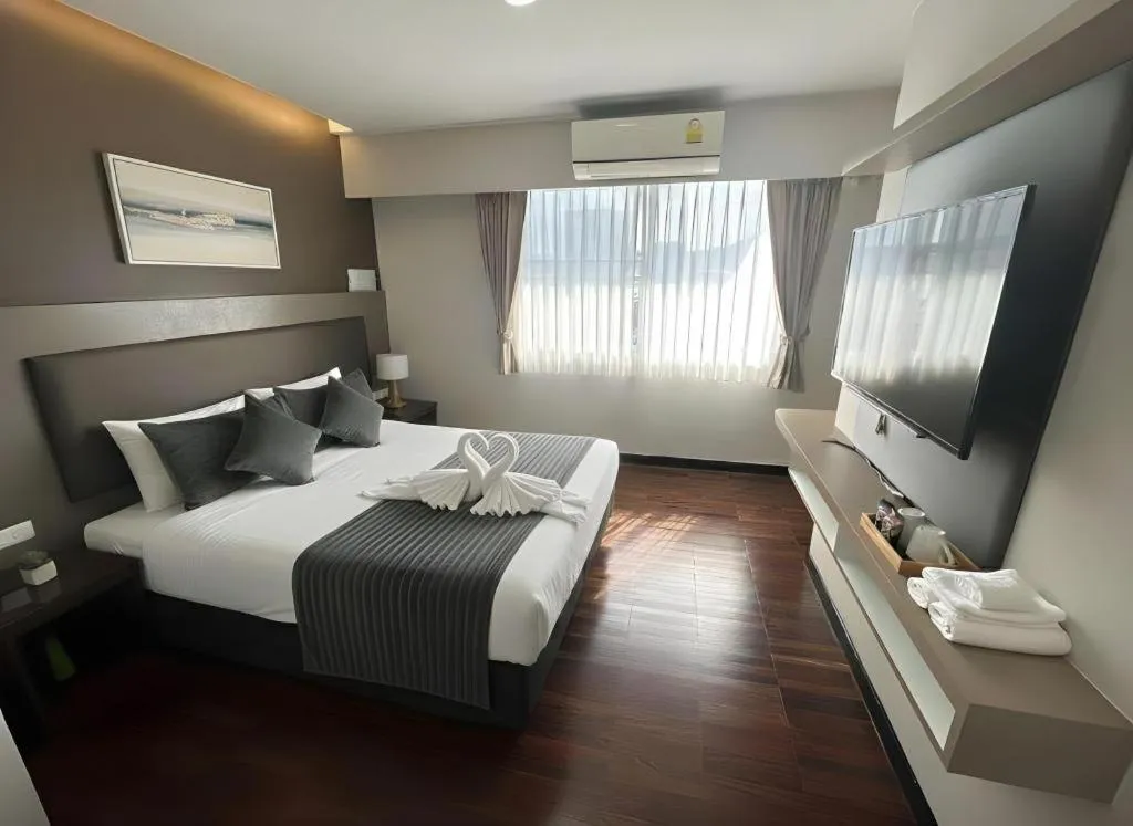 Bed in J Town serviced Apartments&hotel