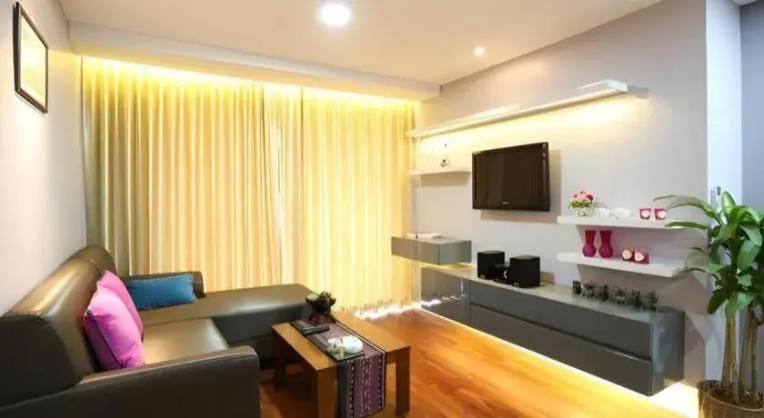 J Town serviced Apartments&hotel J Town serviced Apartments&hotel