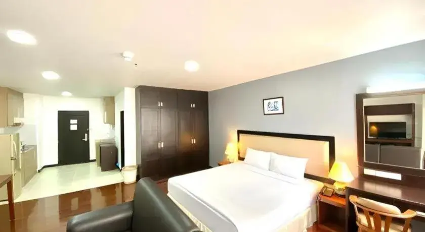 Bed in J Town serviced Apartments&hotel Bed in J Town serviced Apartments&hotel