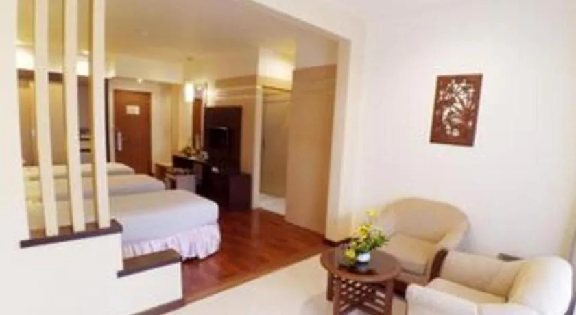 Bed in Purnama Hotel