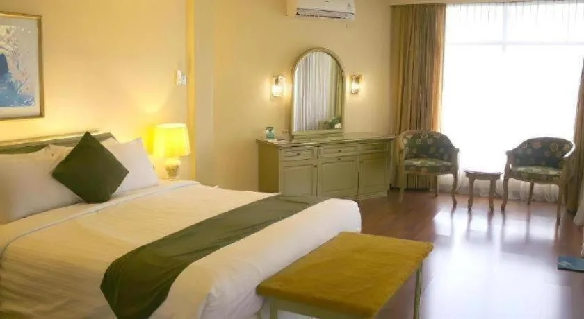 Bed in Purnama Hotel