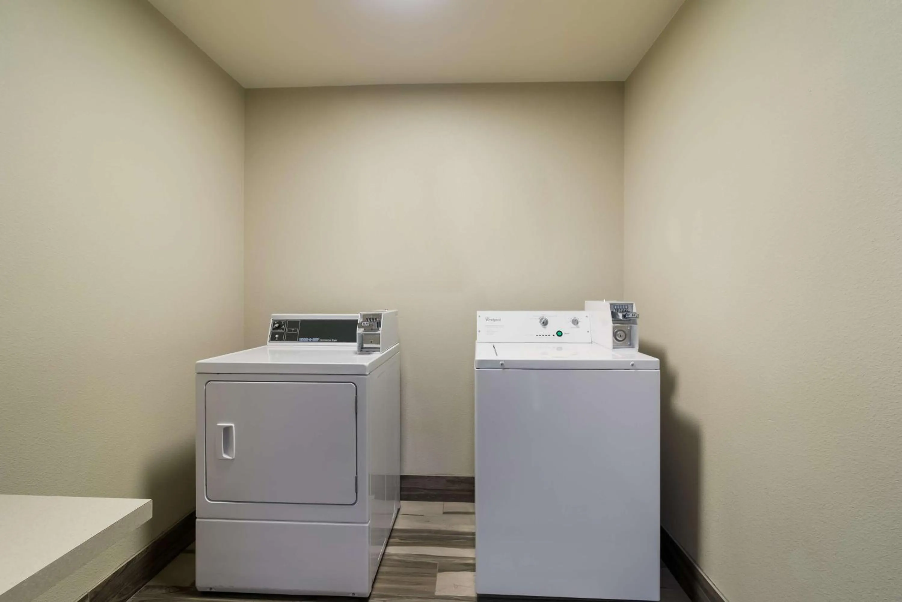 Property building in Best Western Roosevelt Place