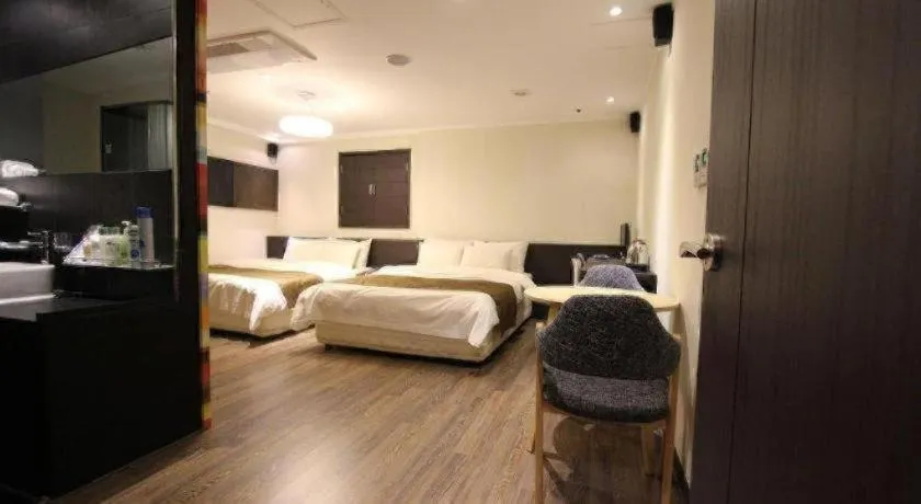 Bed in Nox Boutique Hotel