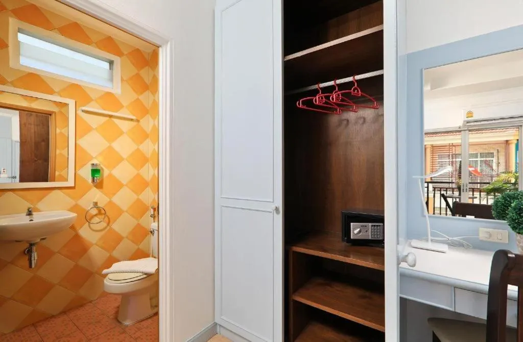 Gorgeous Boutique Room