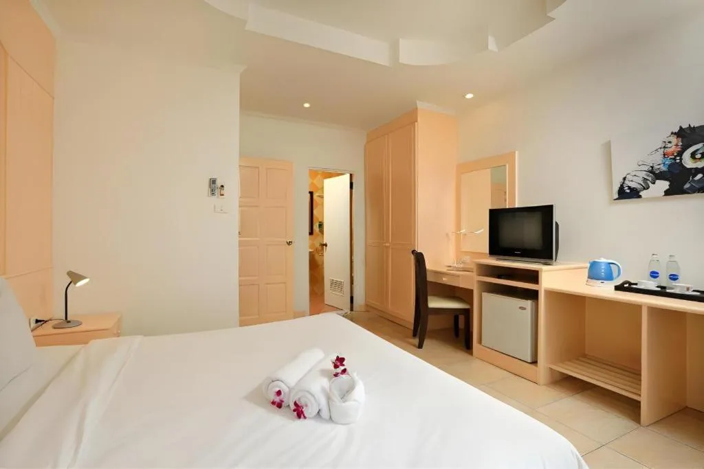 Bed in Gorgeous Boutique Room