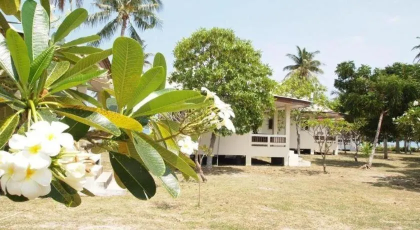 Jinta Beach Bungalow