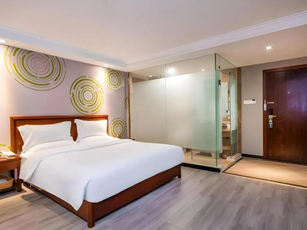 Bed in GreenTree Inn Nanning Langdong Hotel