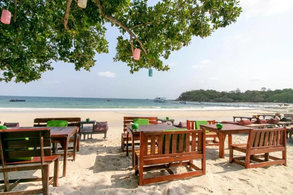 Greenplace-Samed Seahorse