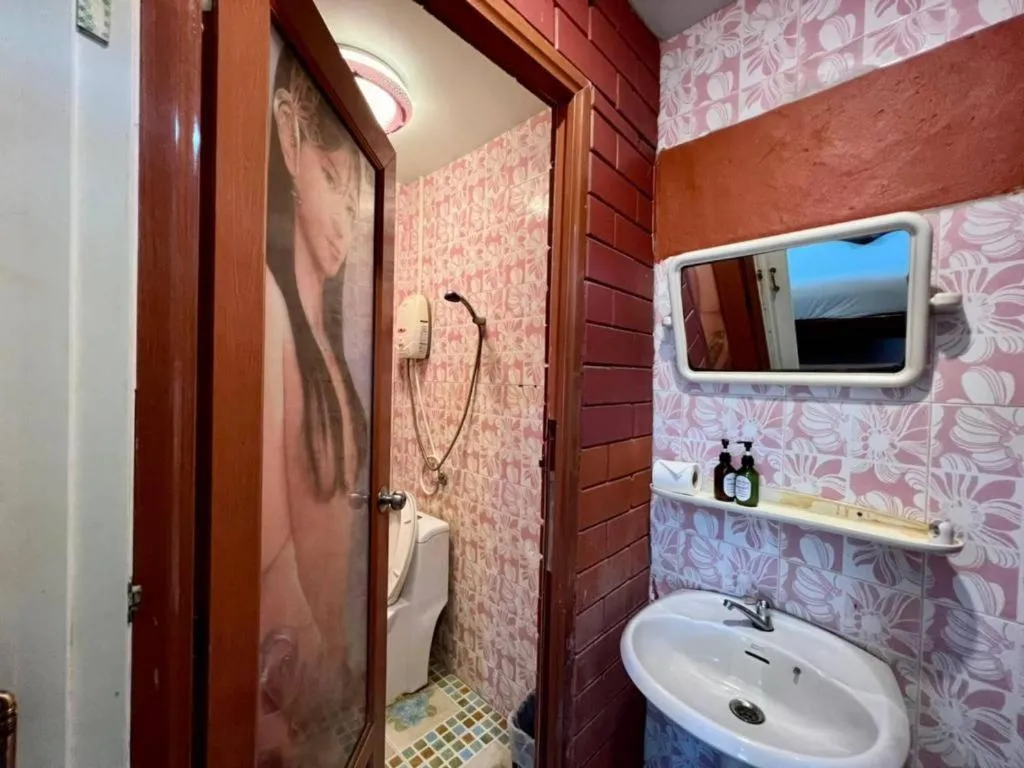 Greenplace-Samed Seahorse