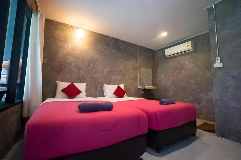 Bed in Greenplace-Samed Seahorse