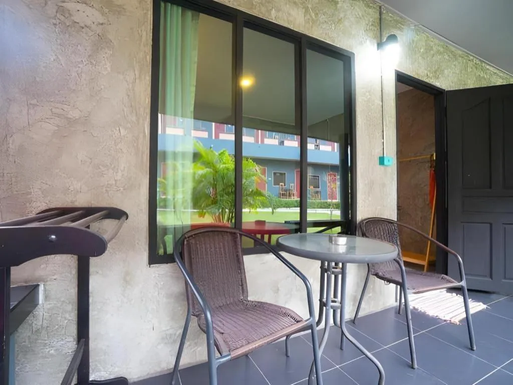 Greenplace-Samed Seahorse