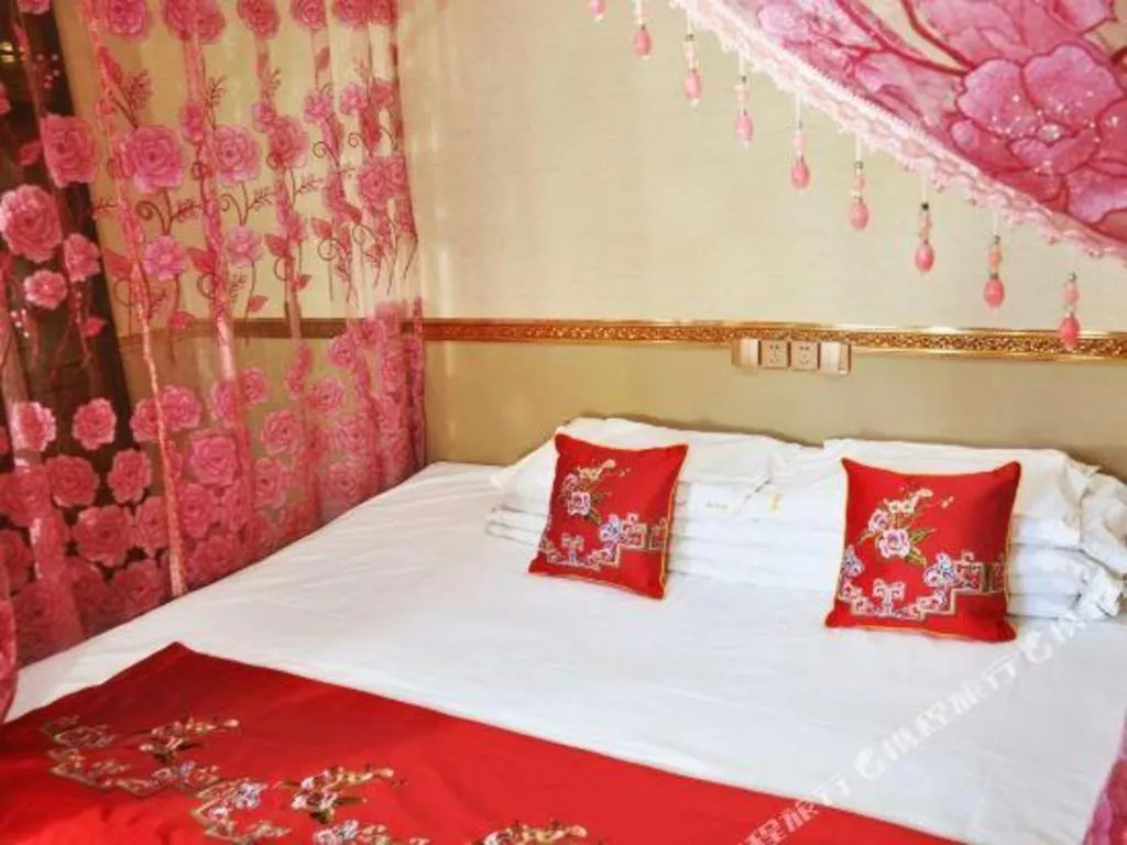 Bed in Pingyao Yufengheng Hotel