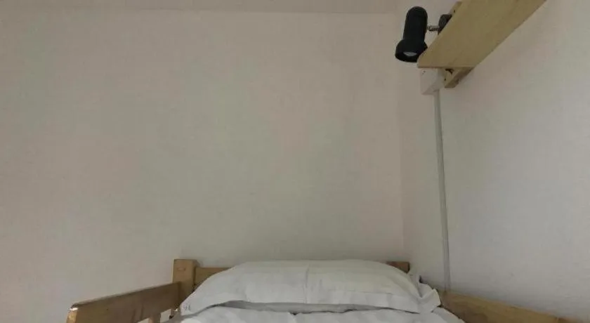 Bed in Shanghai Blue Mountain Bund Youth Hostel