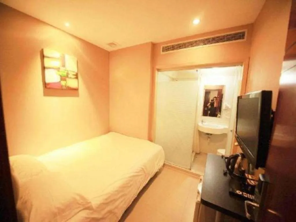 Bed in Shanghai Blue Mountain Bund Youth Hostel