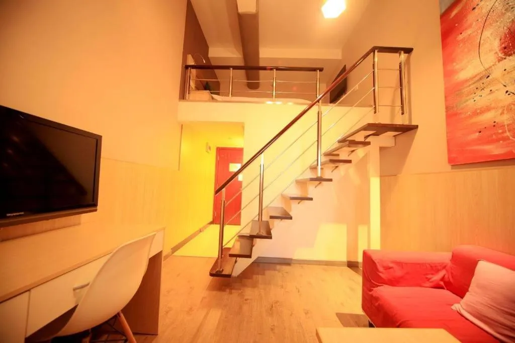 Shanghai Blue Mountain Bund Youth Hostel