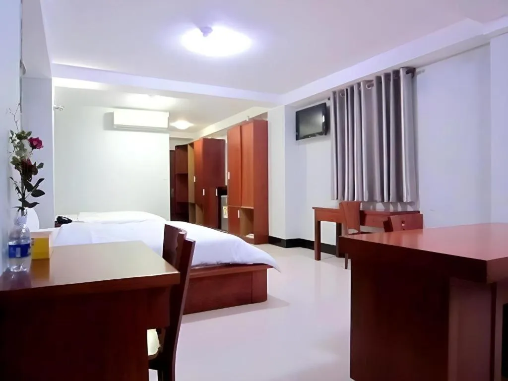 Bed in An Dong Center Hotel Chinatown Saigon