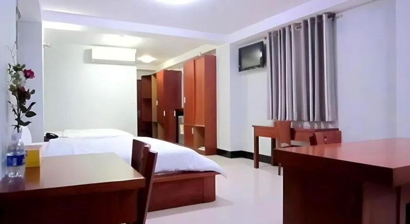 Bed in An Dong Center Hotel Chinatown Saigon