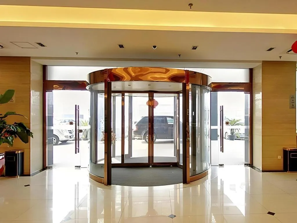 Starway Hotel Hongqiao Junction Center Branch