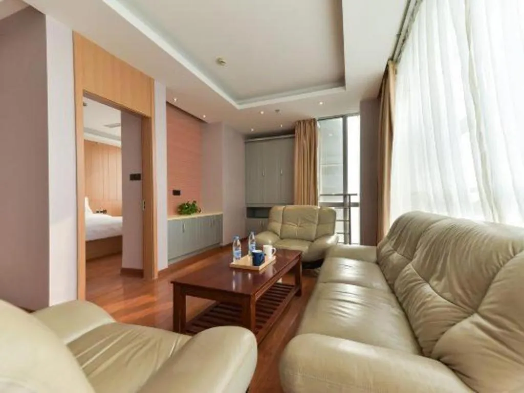 Bed in Starway Hotel Hongqiao Junction Center Branch