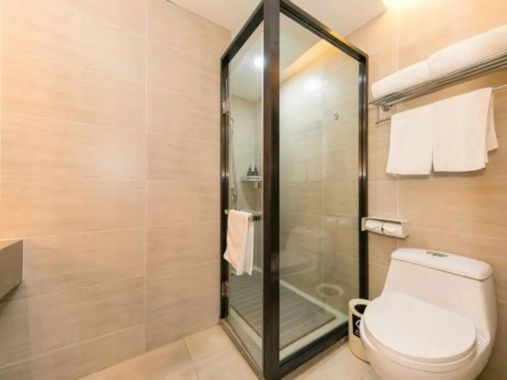 Starway Hotel Hongqiao Junction Center Branch