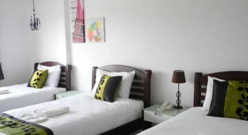 Bed in Phet Cha-am Plaza&Resort