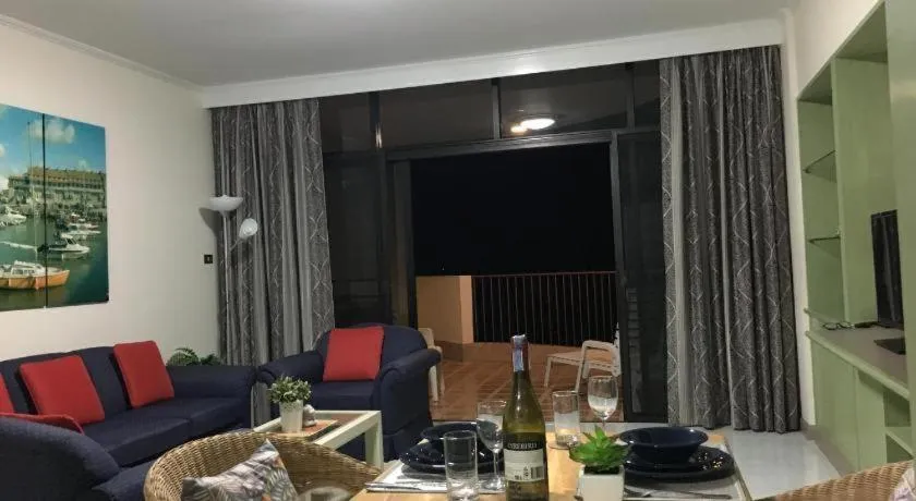 Phet Cha-am Plaza&Resort