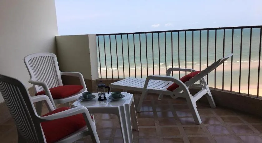 Phet Cha-am Plaza&Resort