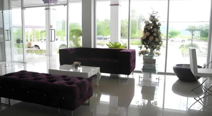 Phet Cha-am Plaza&Resort