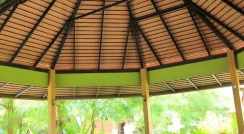 Gerd and Noi resort
