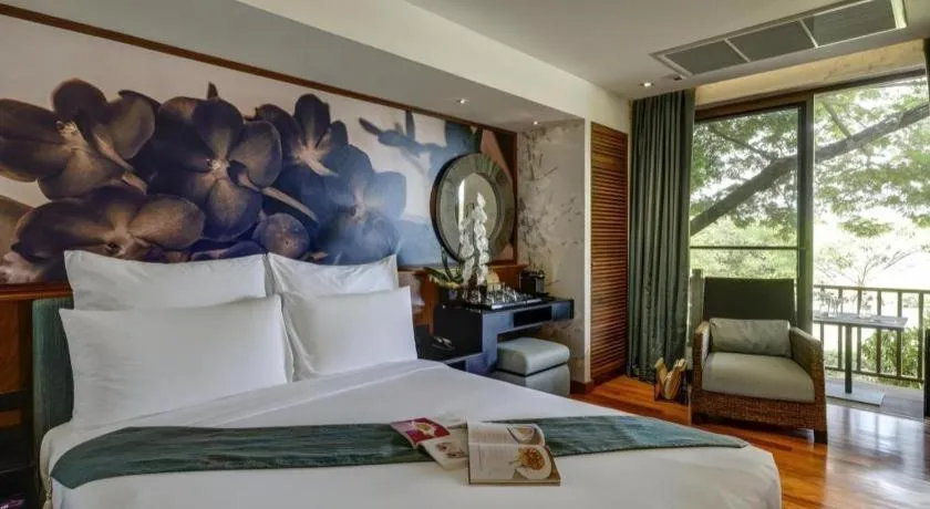 Bed in Baan Souchada Resort & Spa