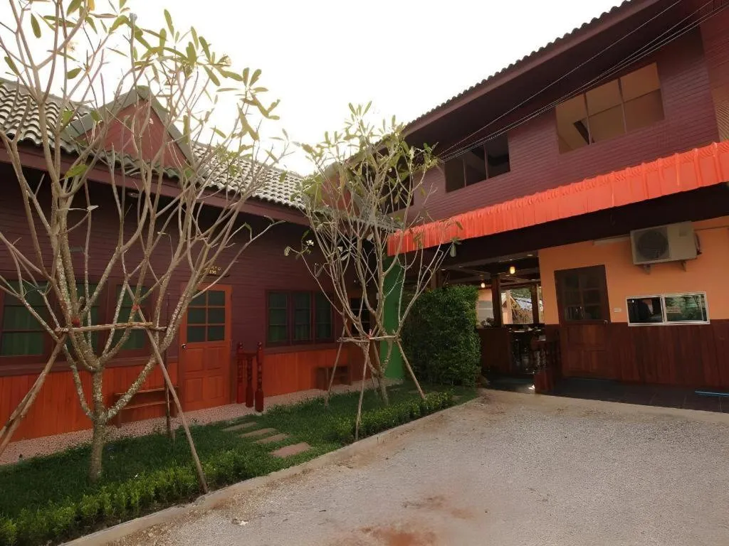 Baanbor Resort Kanchanaburi