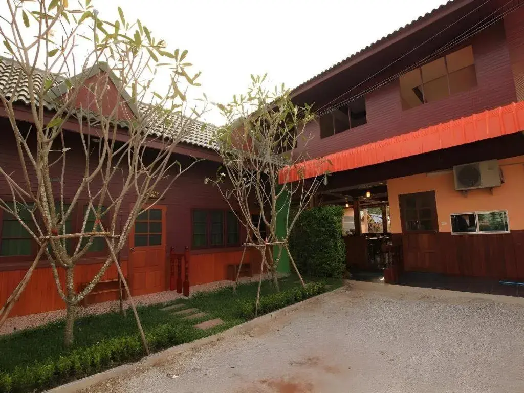 Baanbor Resort Kanchanaburi Baanbor Resort Kanchanaburi