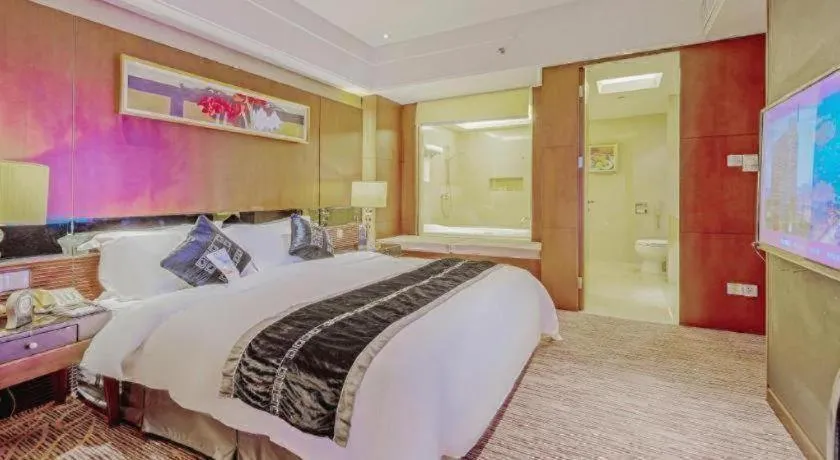 Bed in Putian Depo Hotel