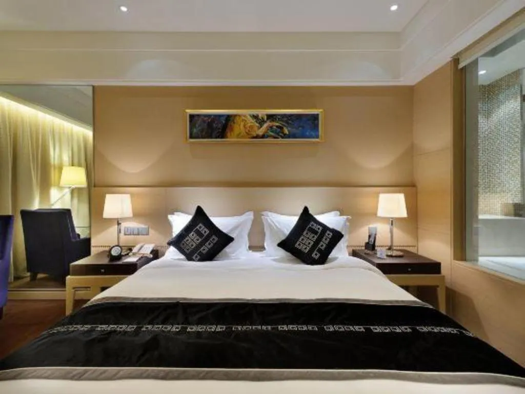 Bed in Putian Depo Hotel