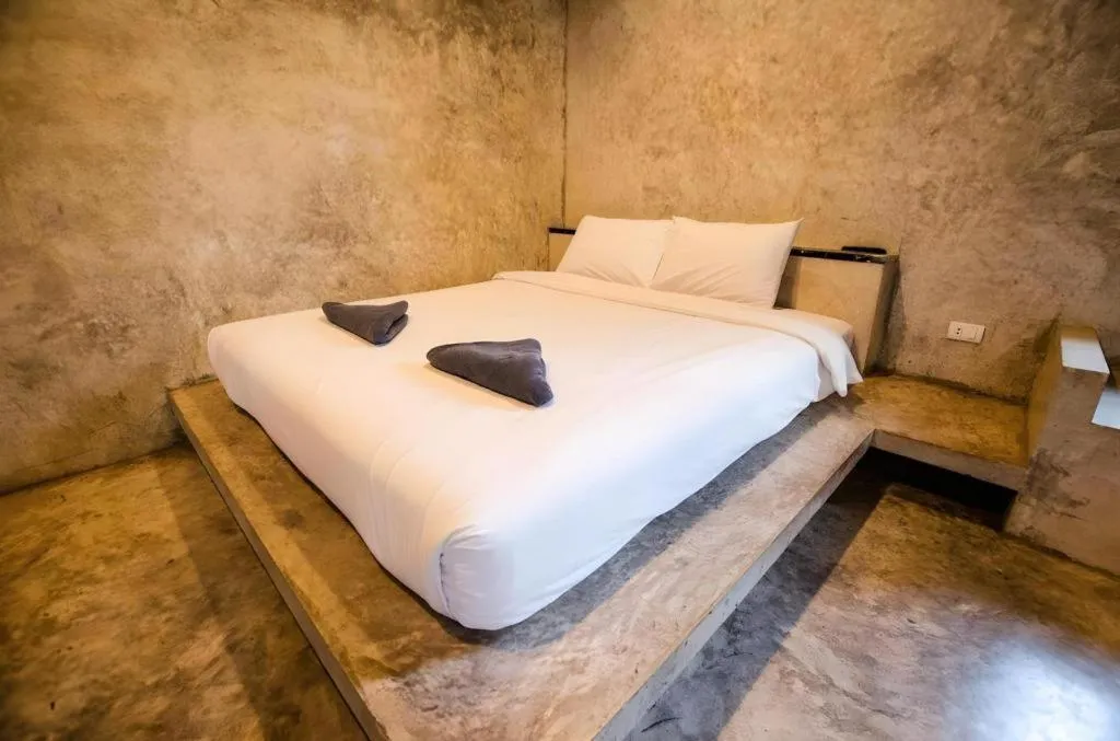 Bed in The Rest Hotel