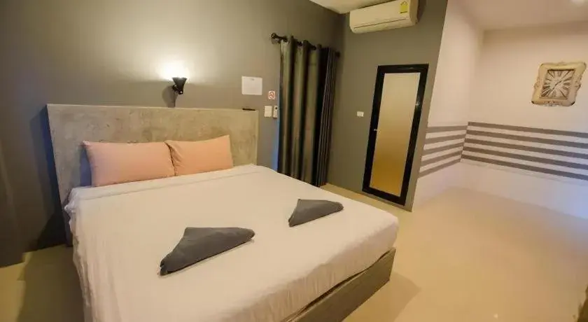 Bed in The Rest Hotel Bed in The Rest Hotel