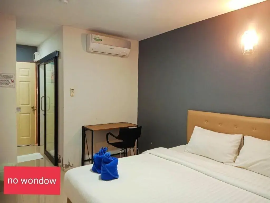 Bed in Koh Chang Pukdee Bungalow Bed in Koh Chang Pukdee Bungalow