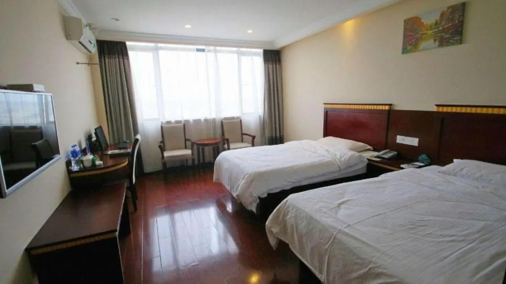 Bed in GreenTree Inn Shanghai Minhang Development Zone Subway Station Business Hotel
