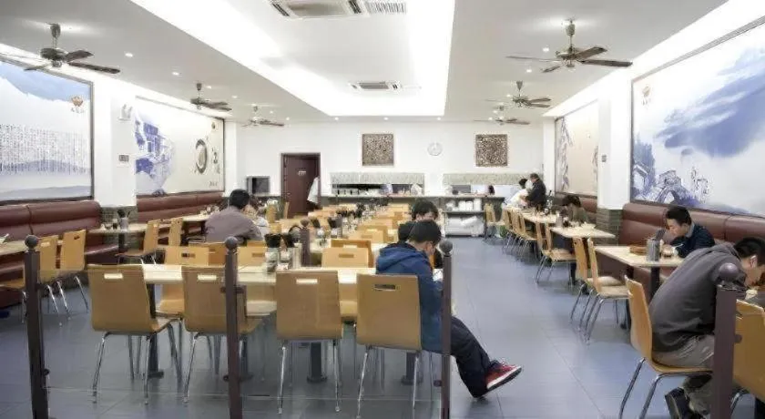 GreenTree Inn Shanghai Minhang Development Zone Subway Station Business Hotel