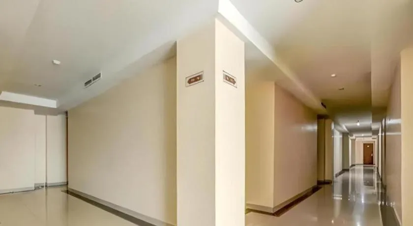 Raz Hotel and Convention