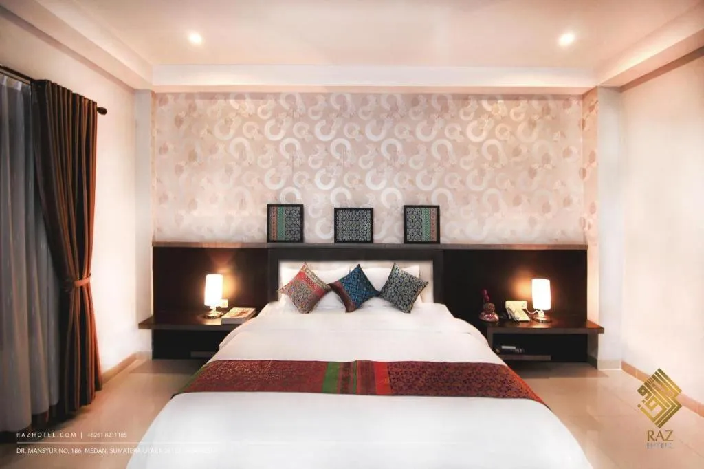 Bed in Raz Hotel and Convention