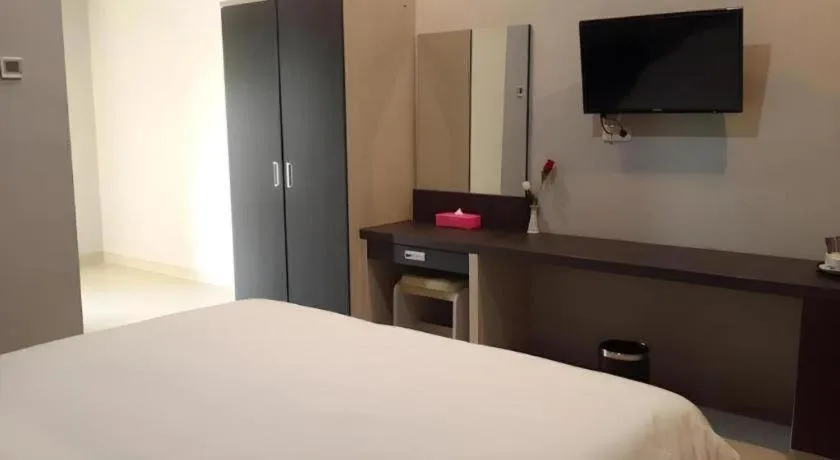 Bed in Raz Hotel and Convention