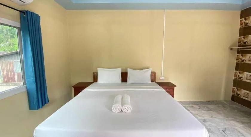 Bed in Hihotel Saraburi