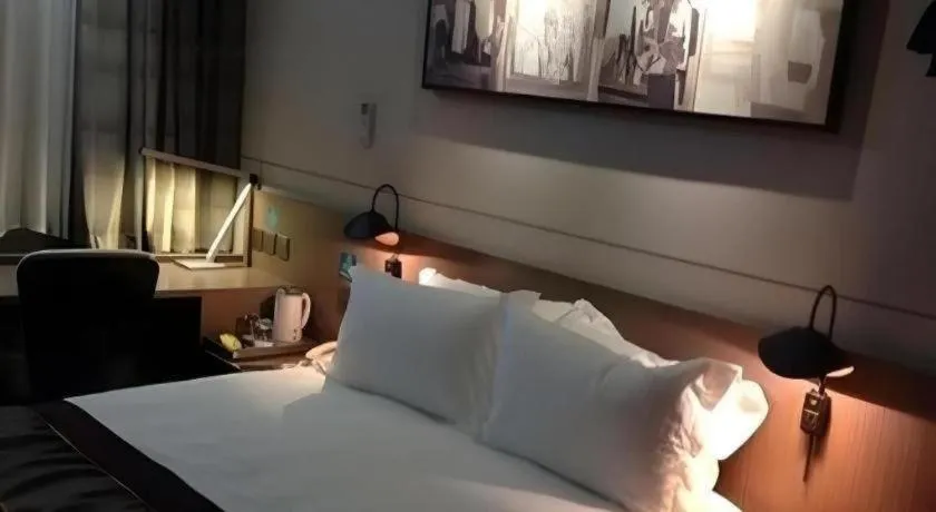 Bed in Jinjiang Inn Select Suzhou Industrial Park Dushu Lake Dongxing Road