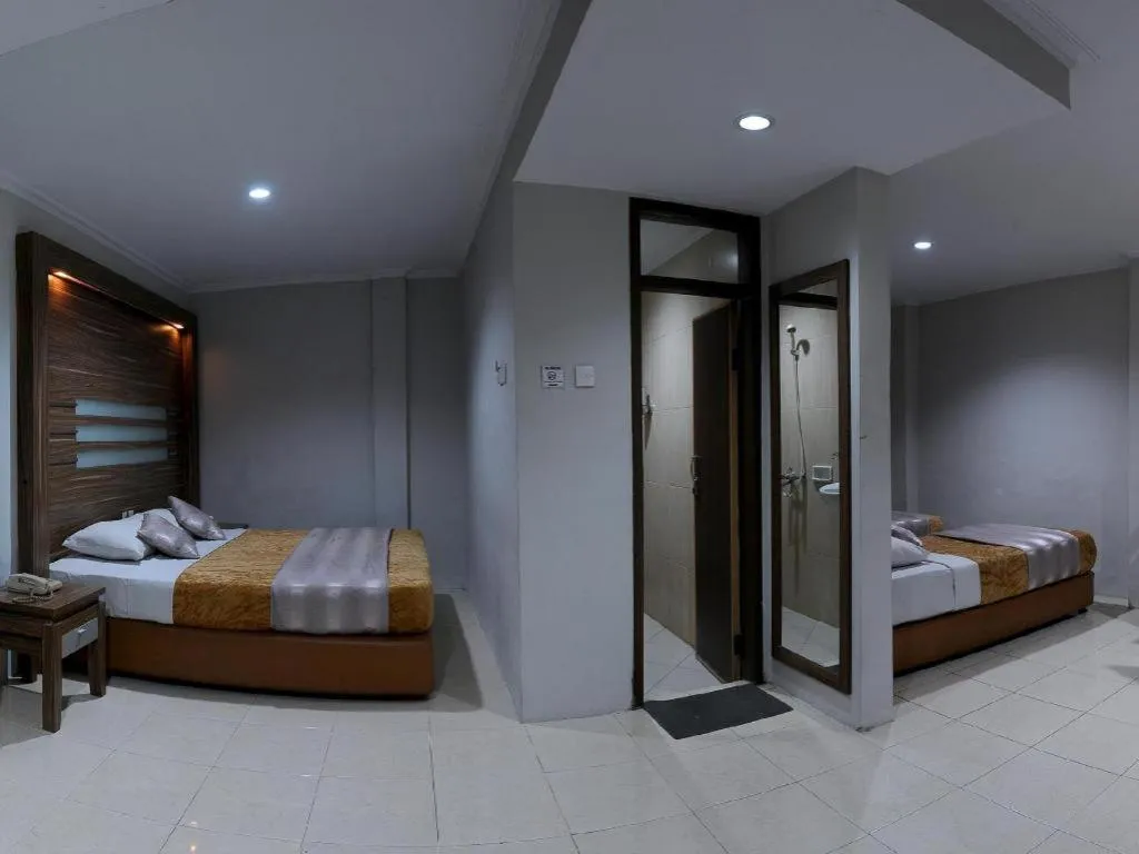 Bed in Hotel Senen Indah Syariah