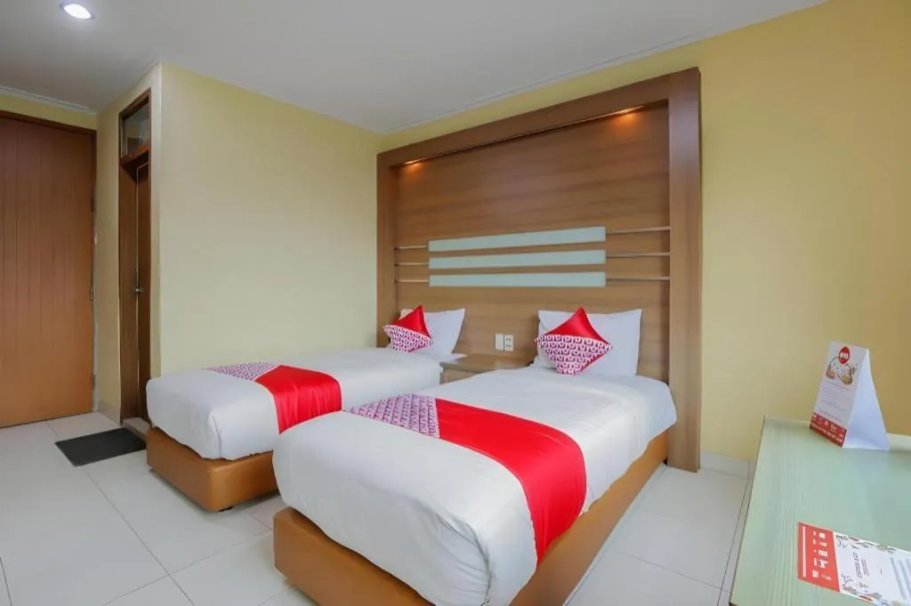 Bed in Hotel Senen Indah Syariah