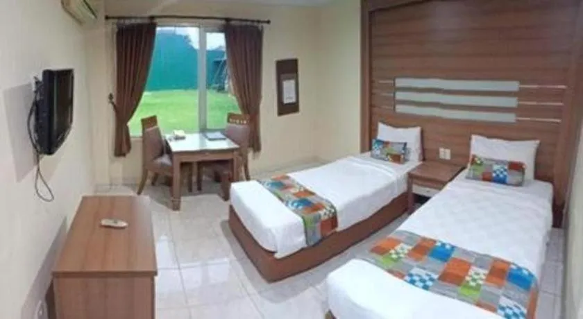 Bed in Hotel Senen Indah Syariah