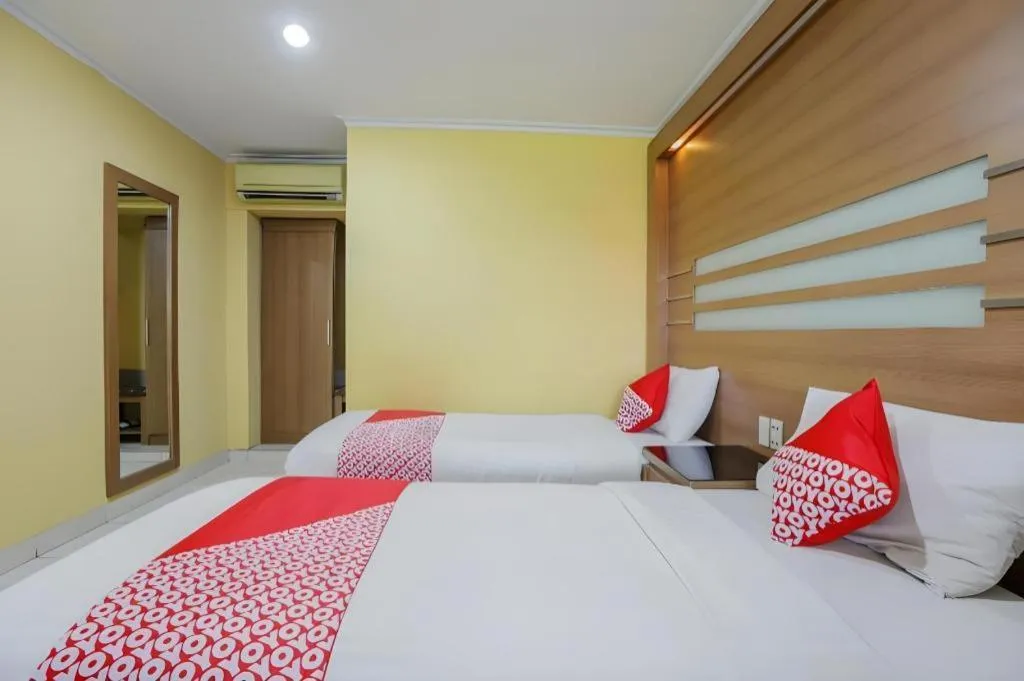 Bed in Hotel Senen Indah Syariah