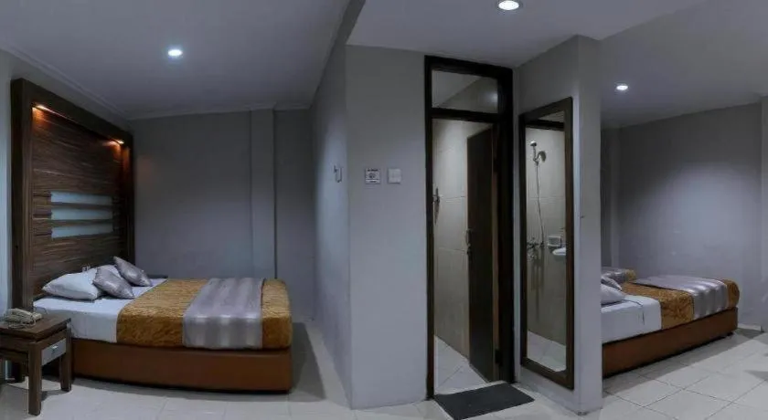 Bed in Hotel Senen Indah Syariah