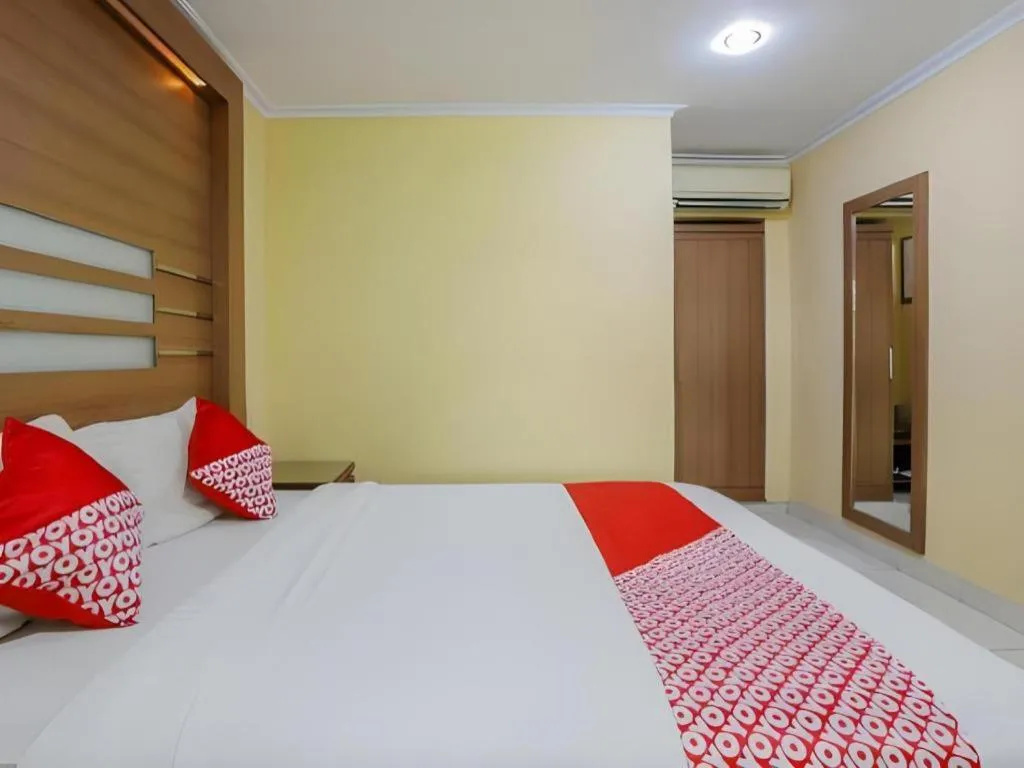 Bed in Hotel Senen Indah Syariah